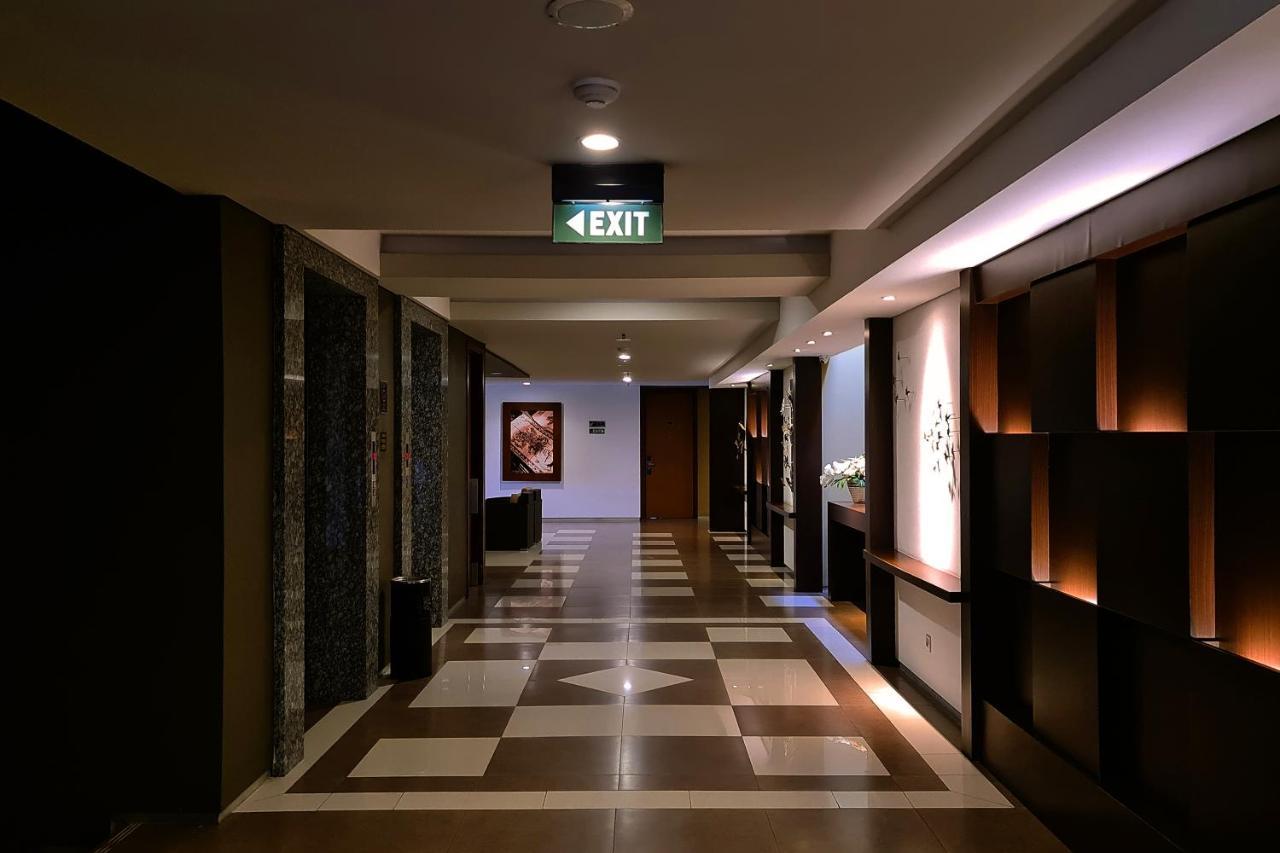 The Kana Kuta Hotel Εξωτερικό φωτογραφία